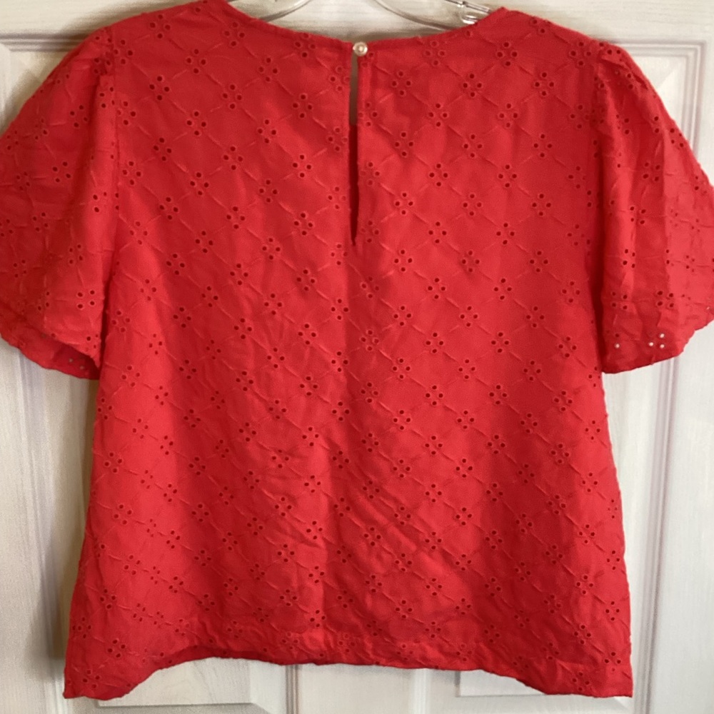 *🎉HOST PICK🎉* NWT LOFT Eyelet Cropped Top Size Medium Petite - Picture 9 of 10